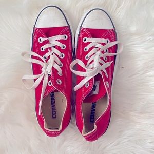 Converse ⚡️ Red